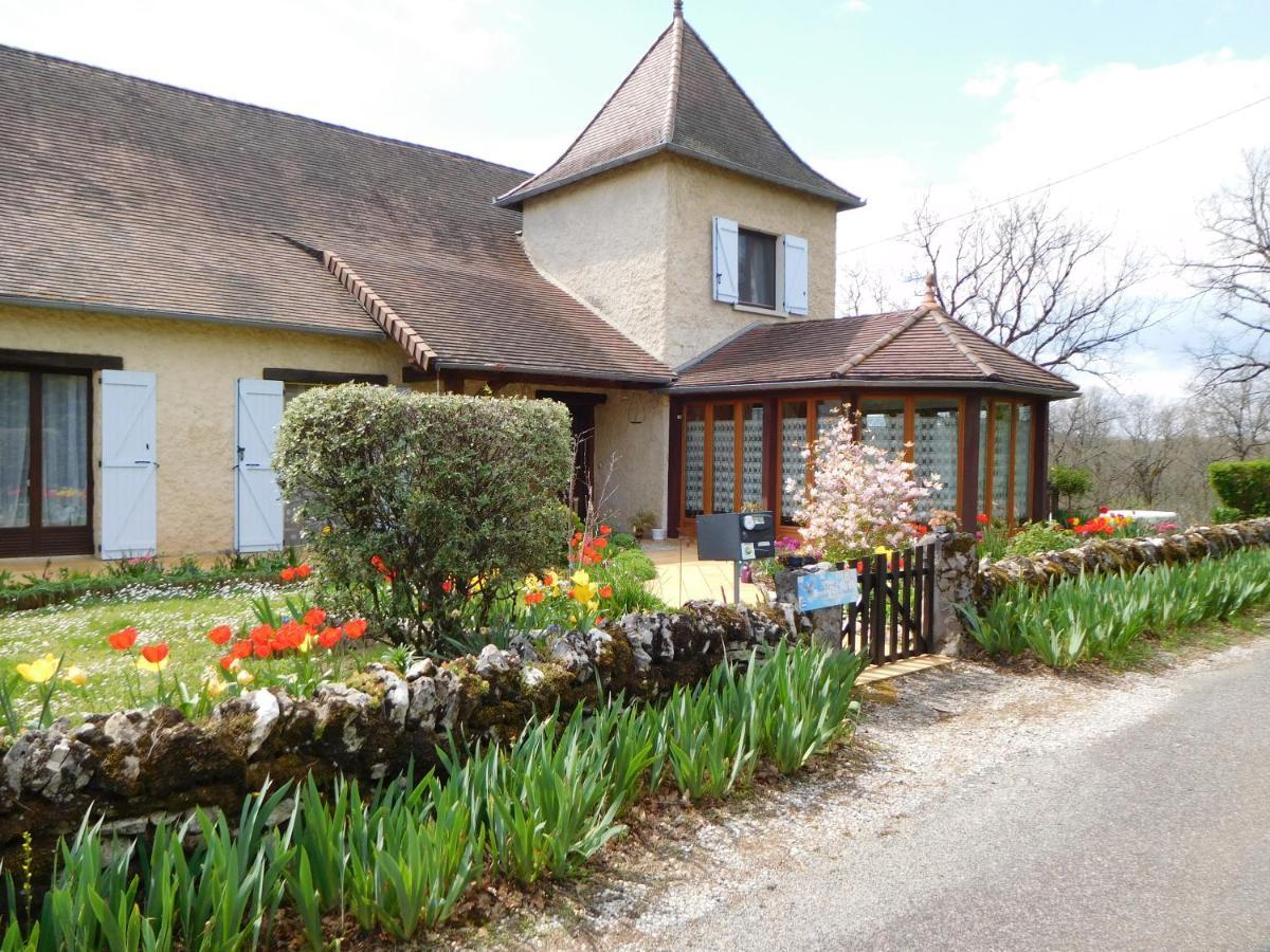 Aux Deux Colombes Bed & Breakfast ปาดิรัค ภายนอก รูปภาพ